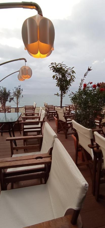 Themis Beach Paralía Exterior foto